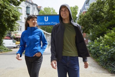 softshelljcka, softshell, jacka, skaljacka, tunn, foder, fleece, stertch, återvunnen, polyester, miljövänlig, ficka, med, zip, a