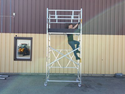 Svelt, rullställning, hantverk, hantverkarställning, ställning, tempo, tech,
alu, plattform, hantverarställning, altrex. alumin