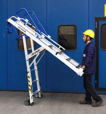 telefly, arbetsplattform, arbets, plattform, yrkes, teleskopisk, justerbara, ben, stödben, stabil, stillab, bra, arbetsmiljöval,